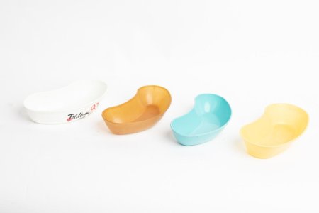 Kidney Dishes Assorted Colours Large (priced individually)